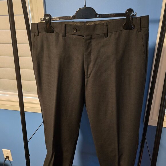 DKNY Black suit - Picture 3 of 3